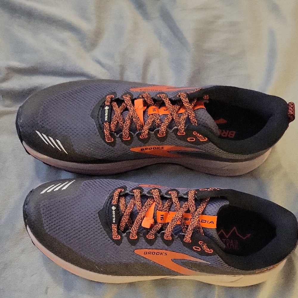 Brooks Men's Athletic Shoes - Black and Orange - Picture 3 of 9